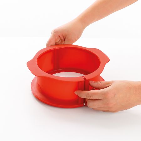 Duo Springform Mold ø 6” with ceramic plate Round springform mould for you most delicate cakes.