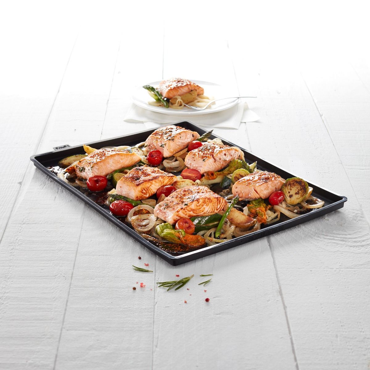 Non-Spill Baking Sheet, 12” x 16” A spill-free clean oven!