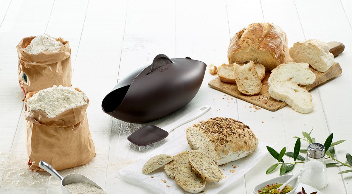 Bread Kit Pesez, pétrissez et faites cuire votre pain maison dans un seul récipient.