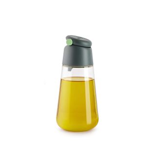 Olive oil dispenser Dress your dishes with added control!