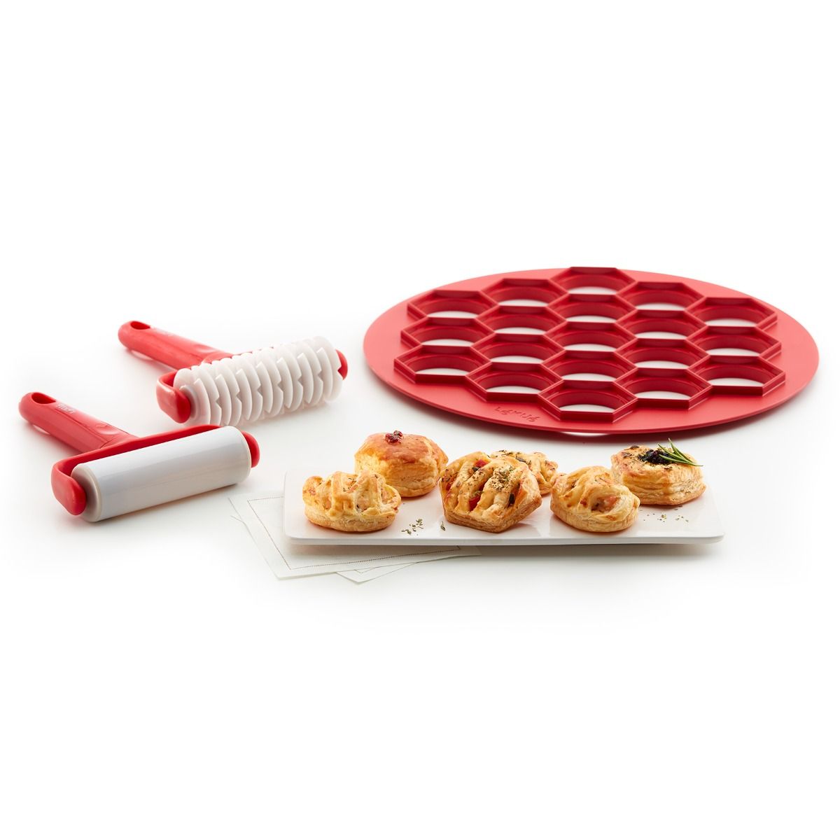 Mini Pies Kit Effortlessly prepare 19 mini pies in one go!