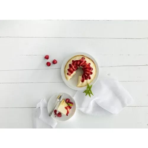 Tarte au fromage à la sauce aux framboises