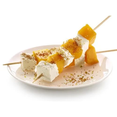 Brochette de pêche et fromage