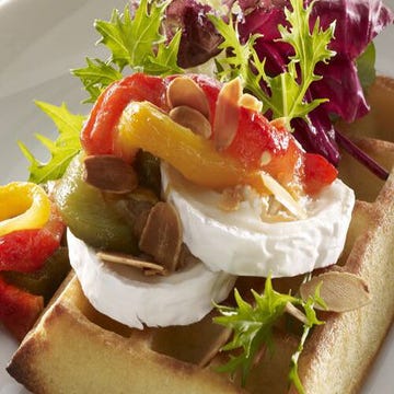 Savoury waffles (Lettuce hearts, roast peppers and cheese)